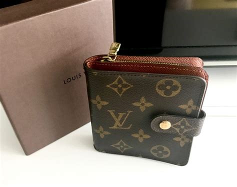 louis vuitton wallet women small|Louis Vuitton small card wallet.